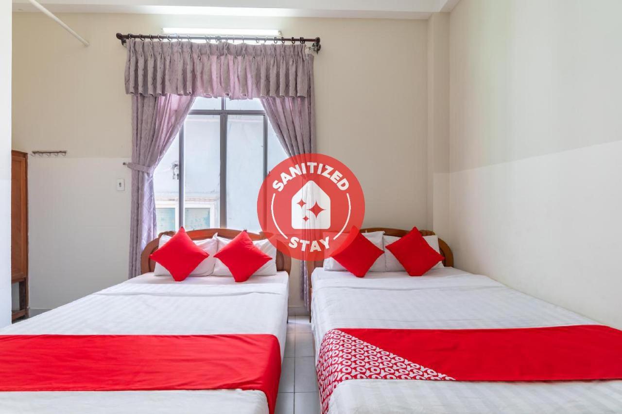 Oyo 242 Thien Thanh Hotel Da Nang Luaran gambar