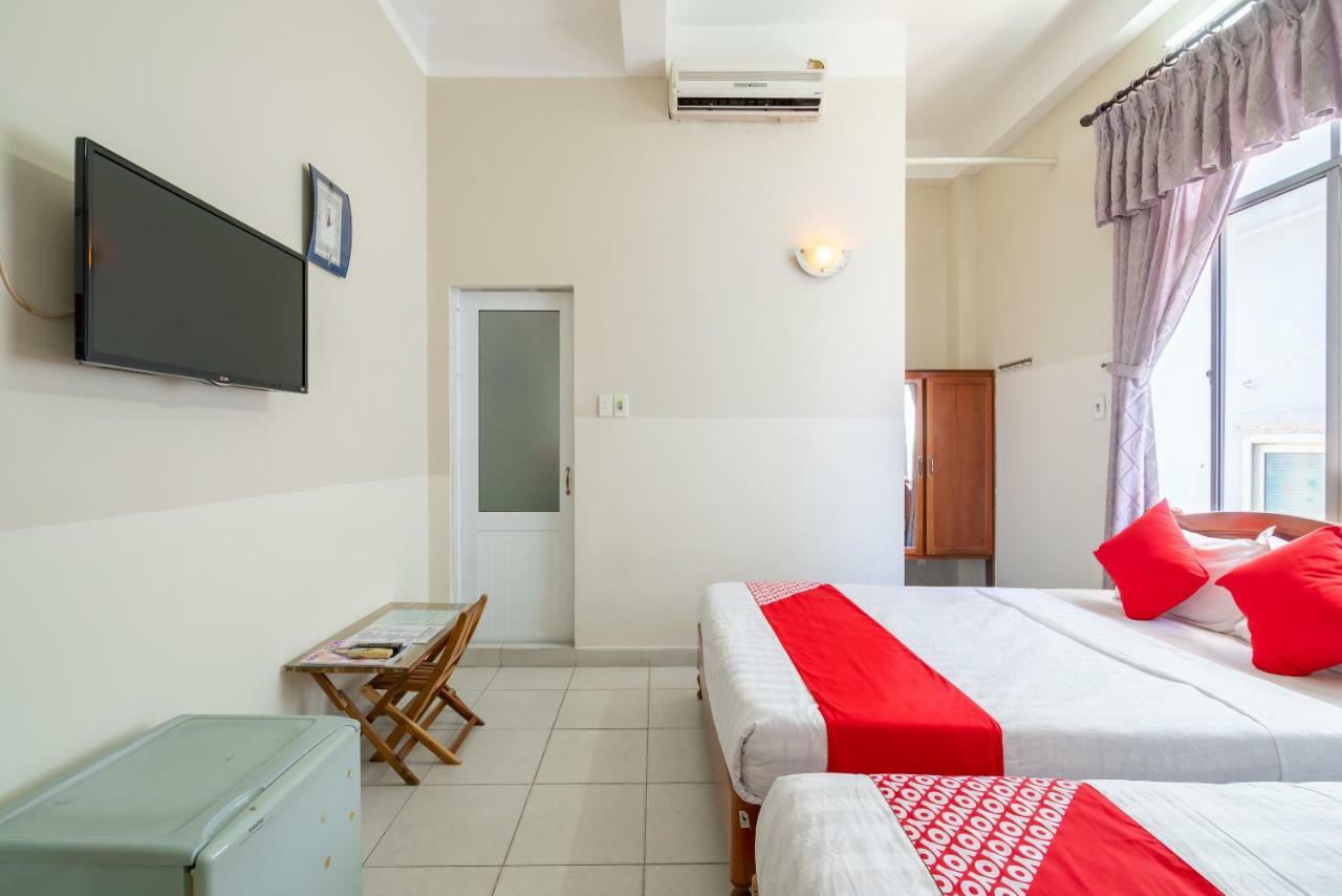 Oyo 242 Thien Thanh Hotel Da Nang Luaran gambar